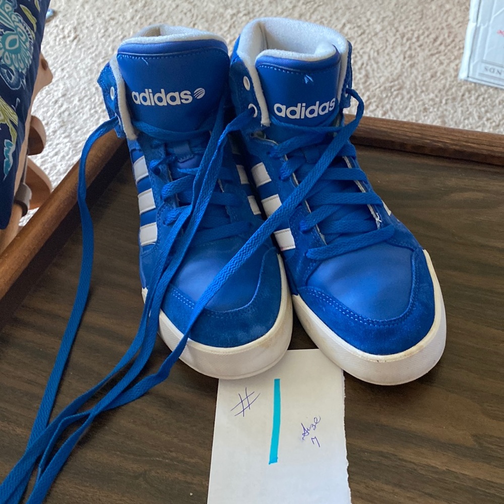 (#1)Womens Adidas Ortholite Blue Tennis Shoes,       Size 7, Good Condition